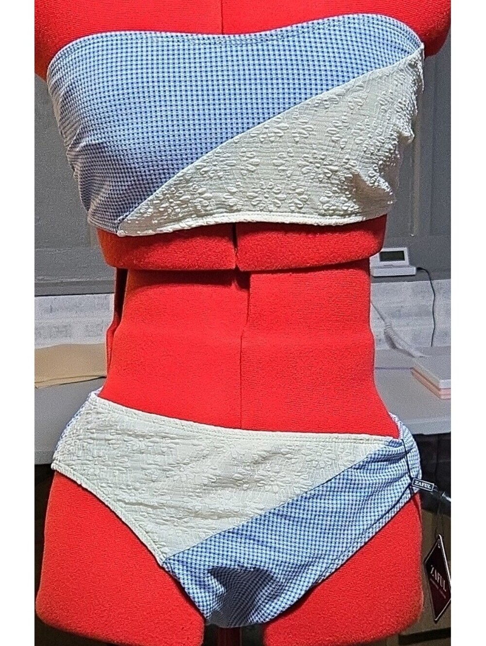 Zaful Women’s Blue/White Gingham Seersucker Bandeau Bikini 2-Piece Set M